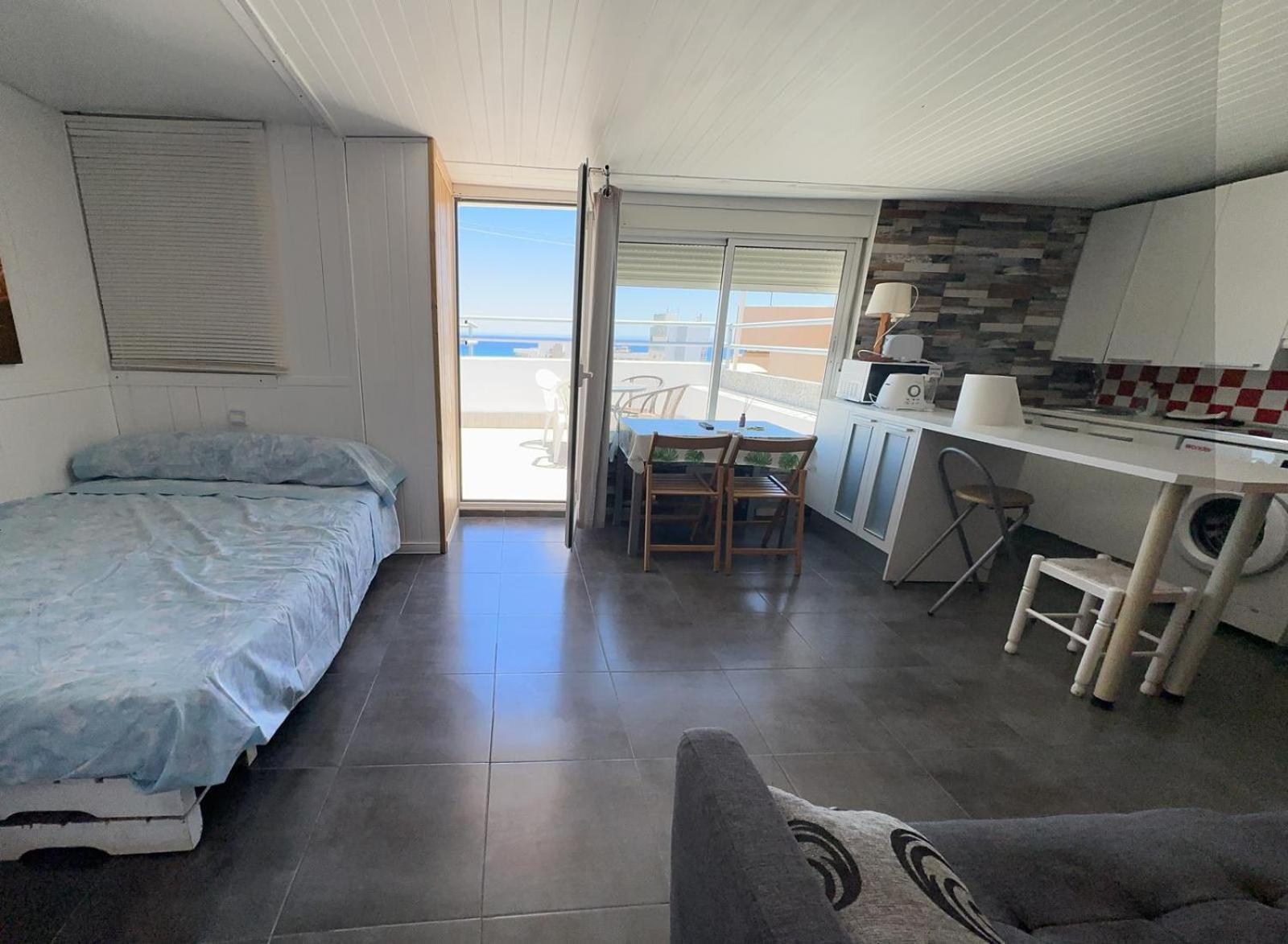 Estudio Atico En Urbanizacion Roquetas De Mar Dış mekan fotoğraf